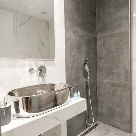 Senso Deluxe Aparthotel 4*