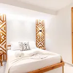 Senso Deluxe Aparthotel