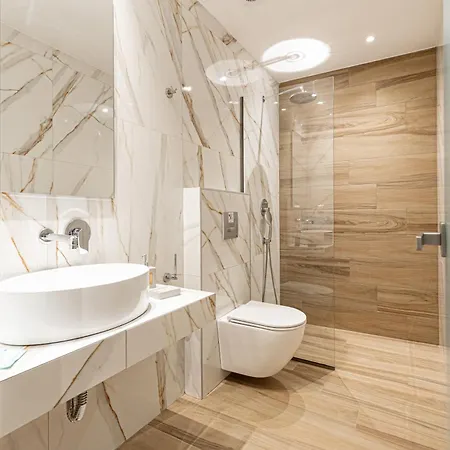 Senso Deluxe 3*